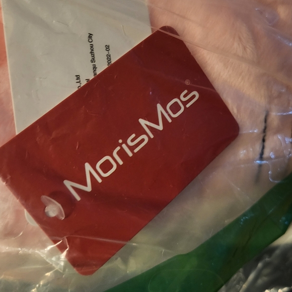 Morimos 32" Pink Shark Pillow Plush. Brand New With Tags. - Picture 12 of 12